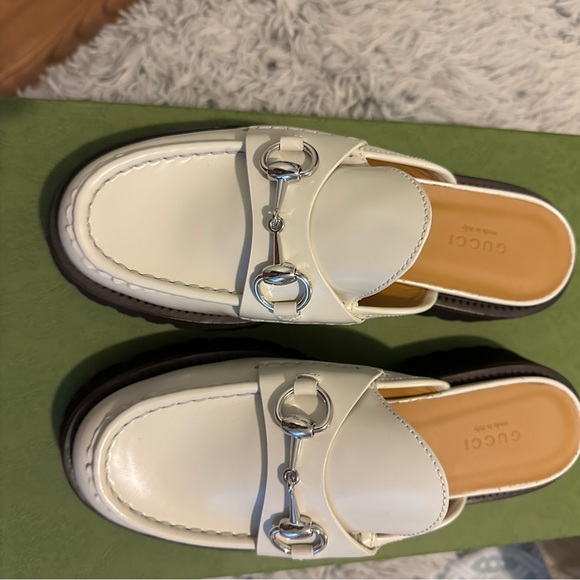 Gucci Horsebit Mule, White Leather, US 7.  Fits like a 6.5 - Picture 4 of 4